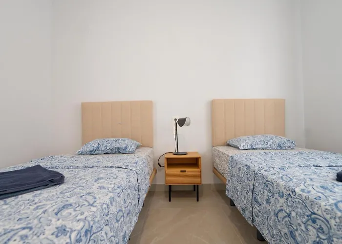 Yourspain S242b Апартаменты